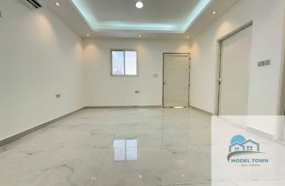 Apartment - Studio - 1 Bathroom for rent in Khalifa City A Villas - Khalifa City A - Khalifa City - Abu Dhabi