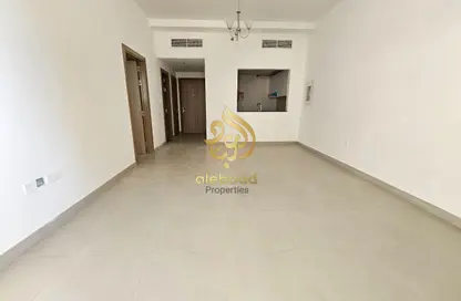 شقة - غرفة نوم - 2 حمامات للايجار في لوليفير ريزيدنس - المدينة العالمية المرحلة 2 - 4 الورسان - الورسان - دبي