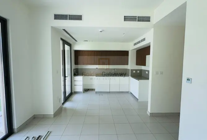 165054651 - Property Image 2