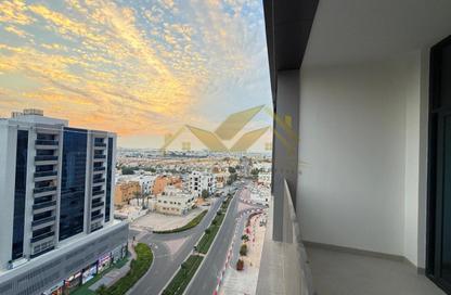 Apartment - 1 Bedroom - 2 Bathrooms for rent in Jumeirah Garden City - Al Satwa - Dubai