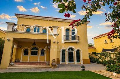 Villa - 3 Bedrooms - 4 Bathrooms for rent in Jumeirah Park - Dubai