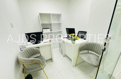 Office Space - Studio - 1 Bathroom for rent in Reem Residency - Al Karama - Dubai