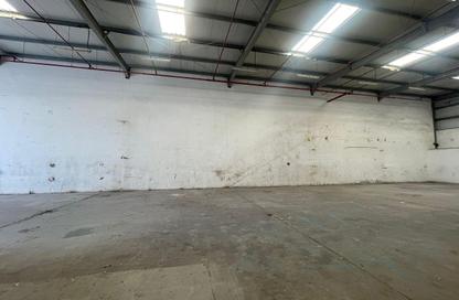 Warehouse - Studio - 1 Bathroom for rent in Industrial Building 13 - Industrial Area 13 - Sharjah Industrial Area - Sharjah