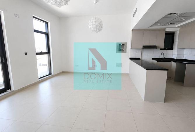 Smart Home 1BR with Balcony | Modern Living DLRC
