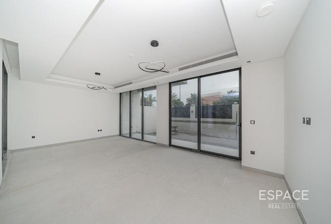 70284685 - صورة العقار 2