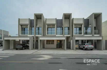 تاون هاوس - 4 غرف نوم - 4 حمامات للايجار في غرب الفرجان - الفرجان - دبي