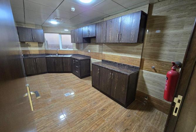 16207300 - Property Image 3