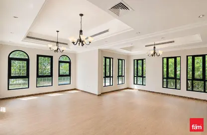 Villa - 5 Bedrooms - 6 Bathrooms for rent in European Clusters - Jumeirah Islands - Dubai