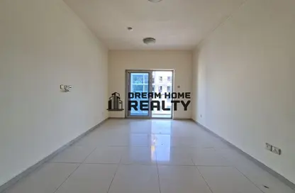 شقة - غرفة نوم - 2 حمامات للايجار في شارع التعاون الجديد - التعاون - الشارقة