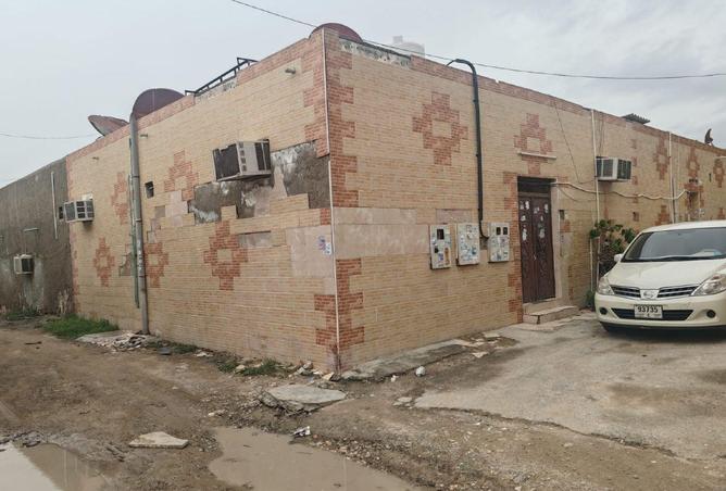 69890810 - Property Main Image