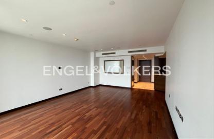 Apartment - 1 Bedroom - 2 Bathrooms for rent in Burj Khalifa - Burj Khalifa Area - Downtown Dubai - Dubai
