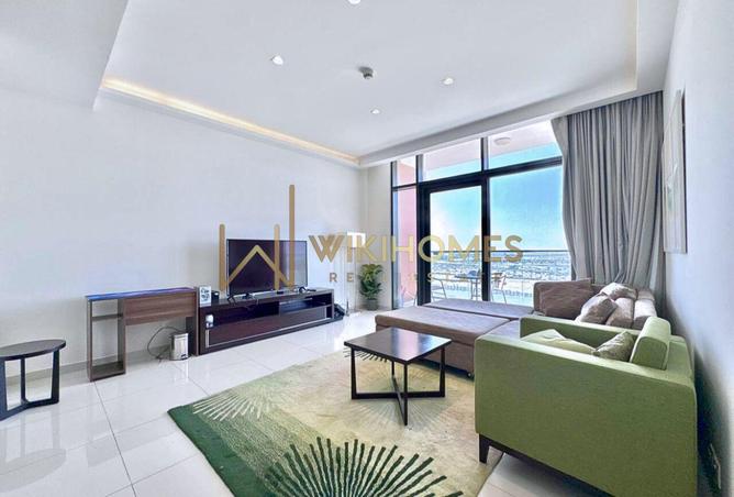 Corner Unit | Closed Kitchen | Ready to Move In