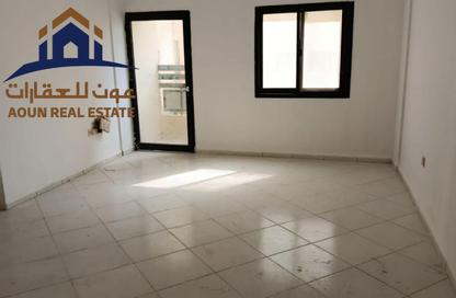 مجمع سكني - 8 غرف نوم - 8 حمامات للبيع في بناية البطينة 9 - البطينة - الشارقة