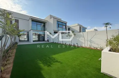 Townhouse - 2 Bedrooms - 3 Bathrooms for rent in Souk Al Jubail - Al Jubail Island - Abu Dhabi