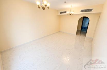 Apartment - 1 Bedroom - 2 Bathrooms for rent in Muwaileh 29 Building - Muwaileh - Sharjah