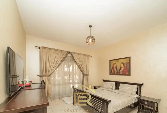 104119787 - Property Image 2