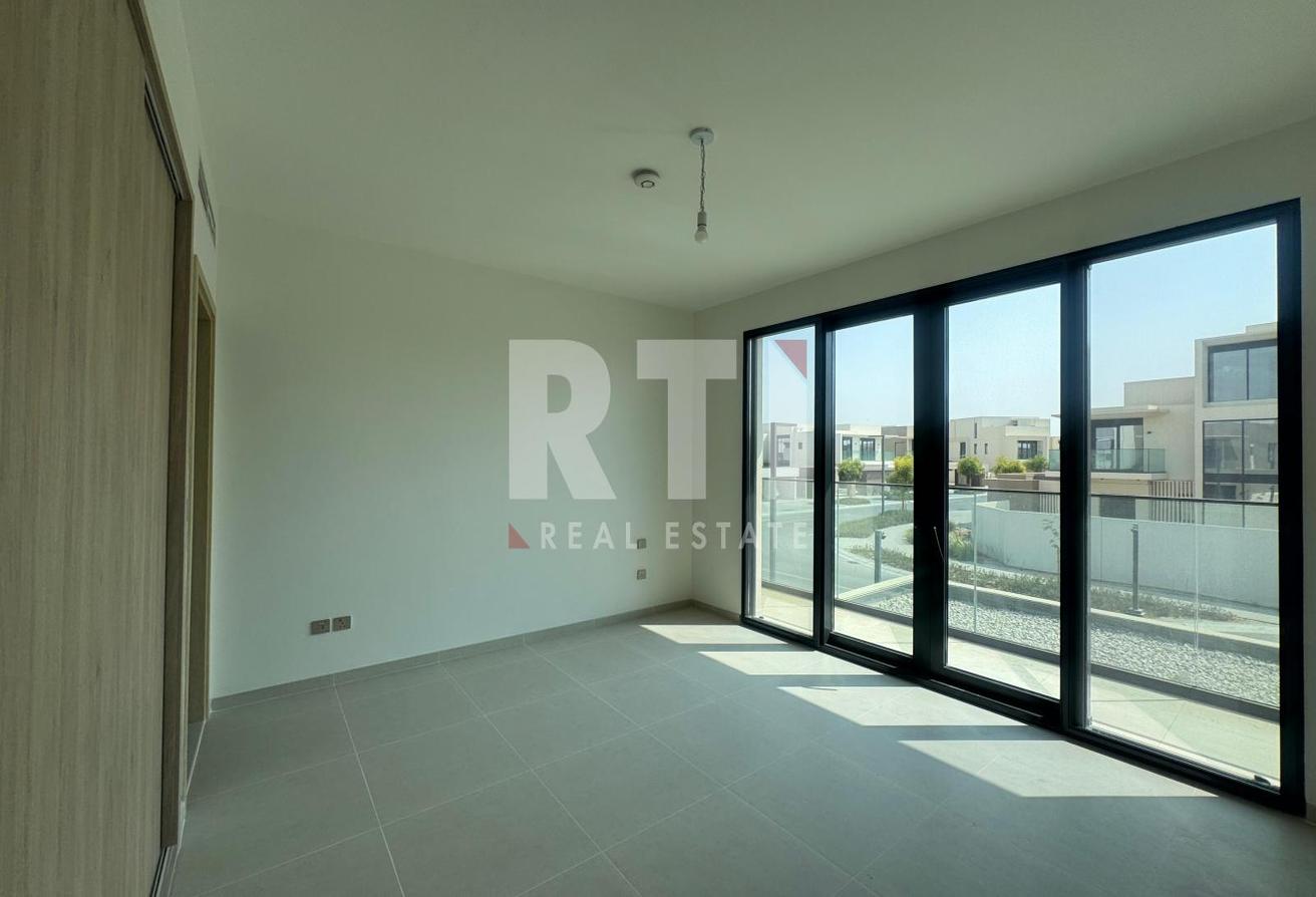 Brand New 4BR | Corner Unit | Luxury Finishes photo 17