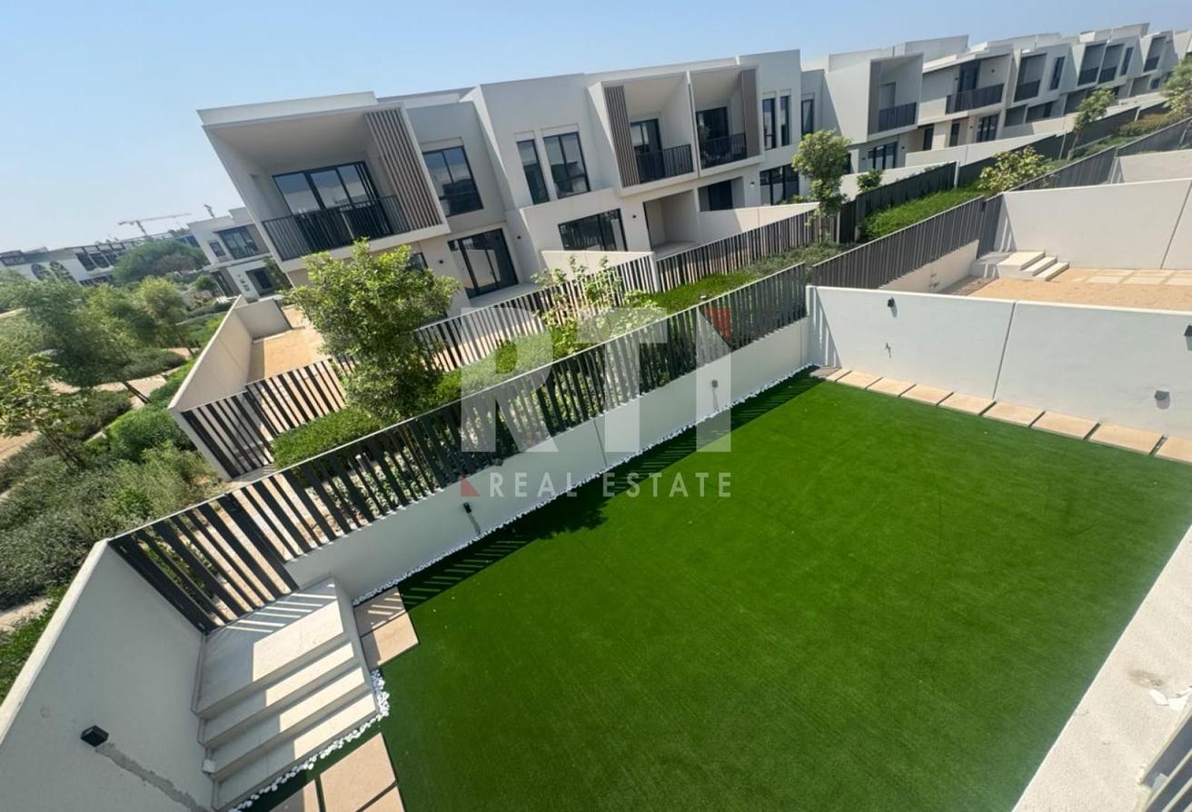 Brand New 4BR | Corner Unit | Luxury Finishes photo 5