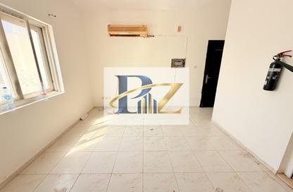 Apartment - Studio - 1 for rent in Muwailih Building - Muwaileh - Sharjah Apartment - Studio - 1 for rent in Muwailih Building - Muwaileh - Sharjah