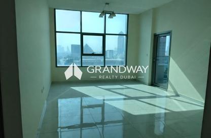 Apartment - 1 - 2 for rent in Hoor 18 - Al Jaddaf - Dubai Apartment - 1 - 2 for rent in Hoor 18 - Al Jaddaf - Dubai