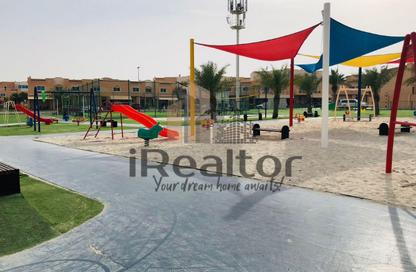 فيلا - 5 غرف نوم - 6 حمامات للايجار في طراز منطقة  البحر المتوسط - فيلات الريف - الريف - أبوظبي