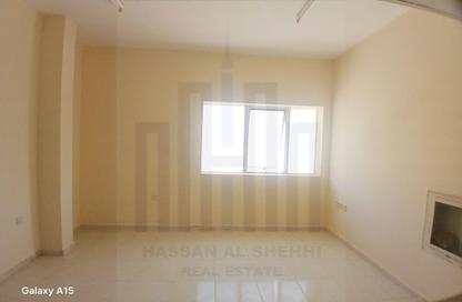 Apartment - Studio - 1 for rent in Muwailih Building - Muwaileh - Sharjah