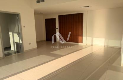 Apartment - 2 Bedrooms - 3 Bathrooms for rent in Canal Residence - Al Reem Island - Abu Dhabi