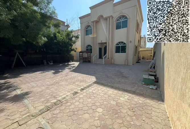 166572222 - Property Image 2