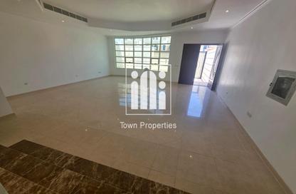 Villa - 4 Bedrooms - 5 Bathrooms for rent in Al Nahyan - Abu Dhabi Villa - 4 Bedrooms - 5 Bathrooms for rent in Al Nahyan - Abu Dhabi