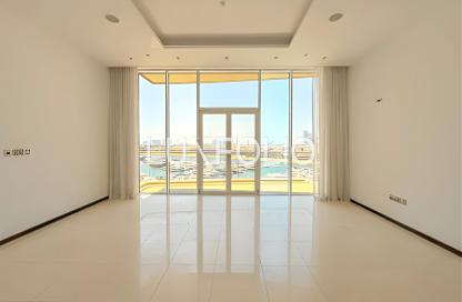 Apartment - 2 Bedrooms - 3 Bathrooms for rent in Ruby - Tiara Residences - Palm Jumeirah - Dubai