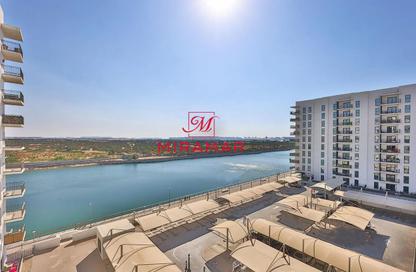 Apartment - 3 - 4 for rent in Waters Edge - Yas Island - Abu Dhabi