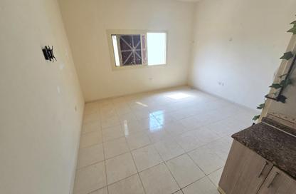 Apartment - Studio - 1 Bathroom for rent in Fire Station Road - Muwaileh - Sharjah Apartment - Studio - 1 Bathroom for rent in Fire Station Road - Muwaileh - Sharjah