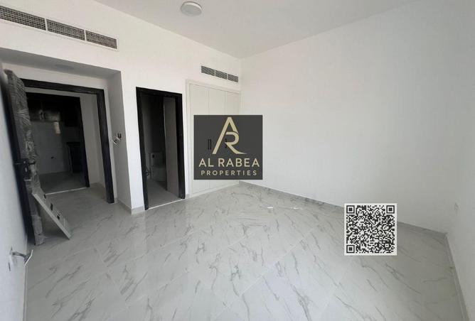 72721500 - Property Image 2