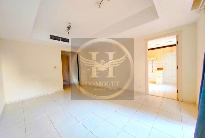 104248001 - Property Image 3