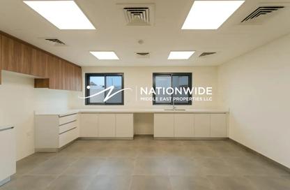 Villa - 6 - 7 for sale in Fay Al Reeman II - Al Shamkha - Abu Dhabi