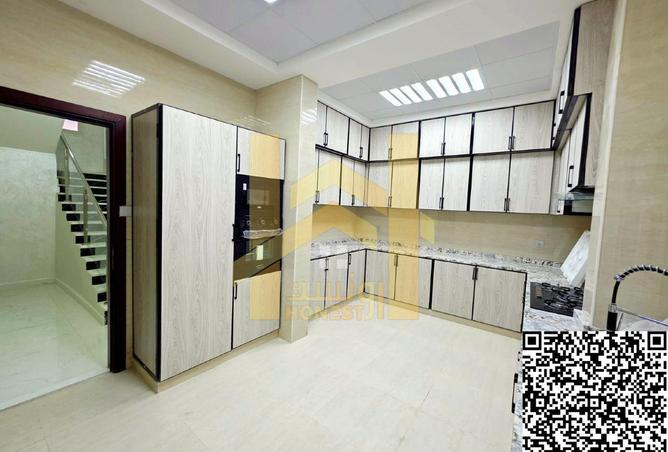 75402716 - Property Image 3