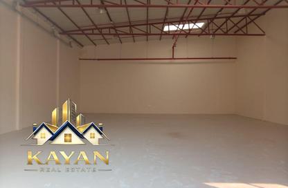 Warehouse - Studio - 1 for rent in Umm Al Thuoob - Umm Al Quwain