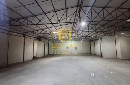 مستودع - استوديو - 1 حمام للايجار في RAS - أم الرمول - دبي