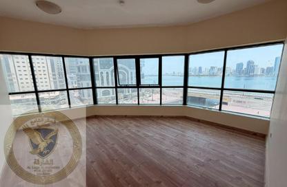 Apartment - 3 Bedrooms - 3 Bathrooms for rent in Al Majaz 3 - Al Majaz - Sharjah Apartment - 3 Bedrooms - 3 Bathrooms for rent in Al Majaz 3 - Al Majaz - Sharjah