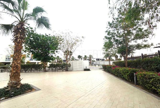 68288977 - صورة العقار 3