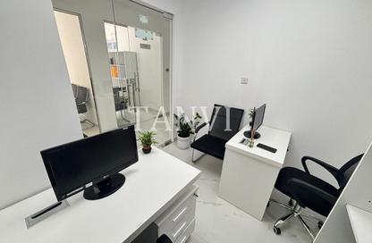 Office Space - Studio - 1 Bathroom for rent in Reem Residency - Al Karama - Dubai
