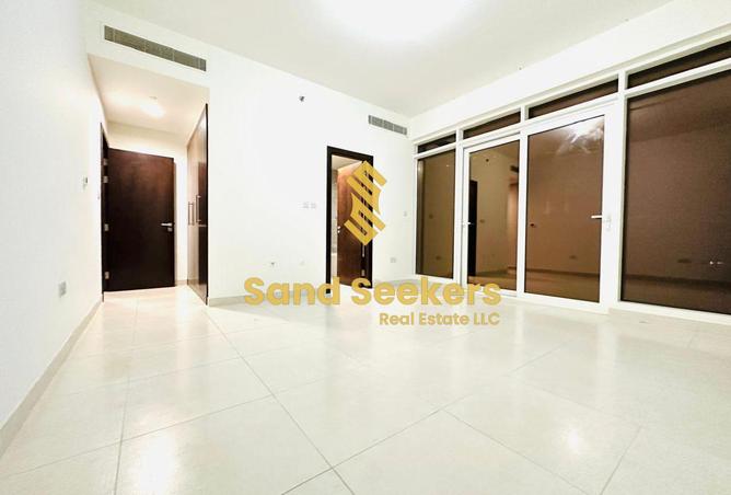 68663173 - Property Image 3