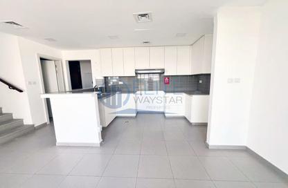 Townhouse - 3 - 4 for rent in Noor Townhouses - Town Square - Dubai