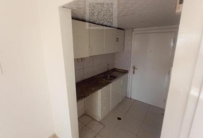 54402529 - Property Image 3