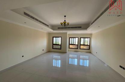 Villa - 4 Bedrooms - 5 Bathrooms for rent in Jumeirah 1 Villas - Jumeirah 1 - Jumeirah - Dubai Villa - 4 Bedrooms - 5 Bathrooms for rent in Jumeirah 1 Villas - Jumeirah 1 - Jumeirah - Dubai