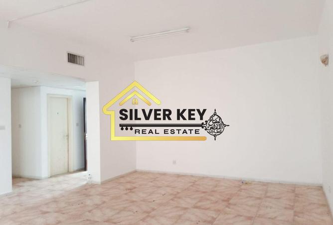 119021304 - Property Image 2