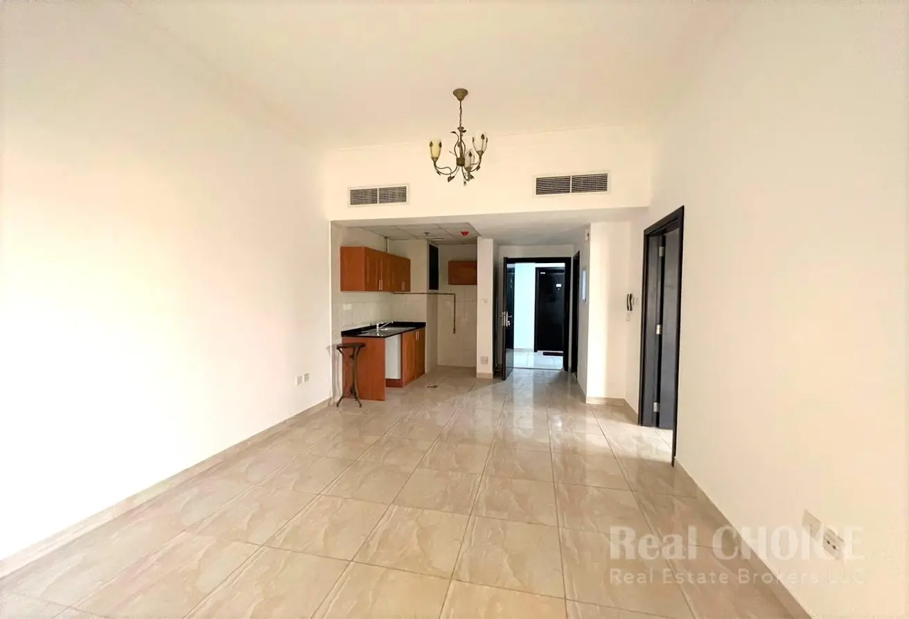 156164076 - Property Main Image