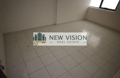 Apartment - 2 Bedrooms - 2 Bathrooms for rent in Al Khan Lagoon Tower - Al Khan Lagoon - Al Khan - Sharjah