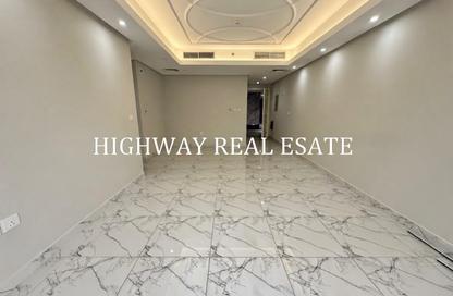 Apartment - 2 - 3 for rent in Muwaileh 3 Building - Muwaileh - Sharjah