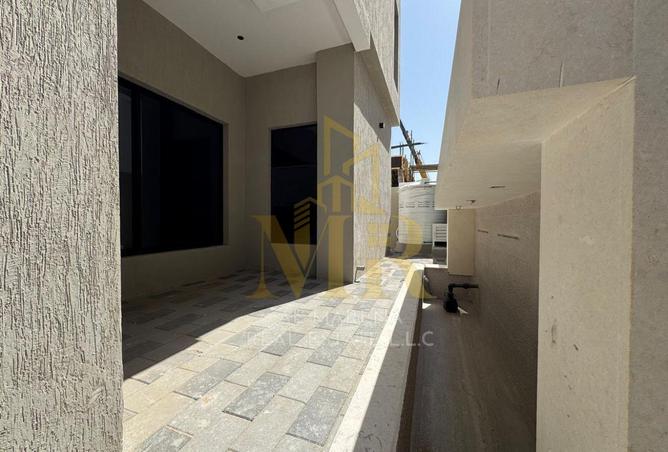 16002162 - صورة العقار 3